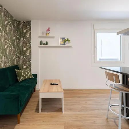 Deluxe By Castrelos Apartment Vigo